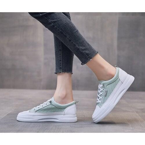 Women Shoes 2021 Casual Running Shoes Women Comfort Breathable White Shoes Women Increase Non Slip Flats Shoes Zapatos Mujer