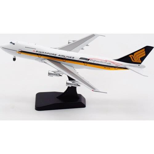 1: 400 Scale Singapore B747-200 9V-SIA Airlines Model with Base Alloy Transport Aircraft for Collectible Souvenir Gift Toy
