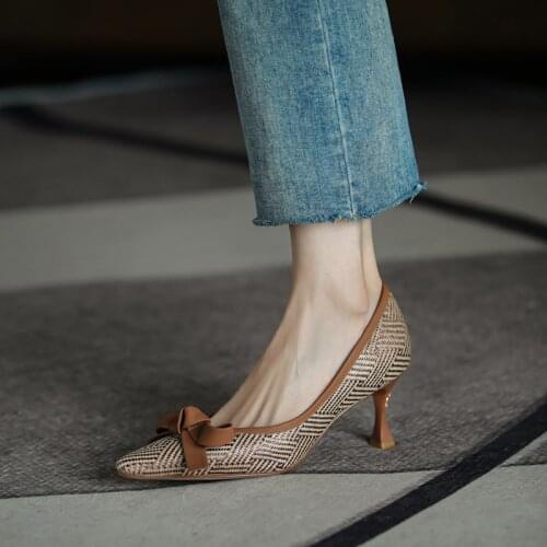 GUIDIBASIC Genuine Cow Leather Shoes 2021 Summer Women Shoes Retro High Heels Shoes Thin Heel Pointed Pumps Shoes