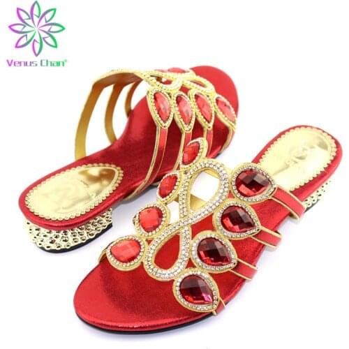 New Arrival Rhinestone Women Wedding Pumps Decorated with Rhinestone Summer Sandals Women Low Shoes Women Party Sandals 2019
