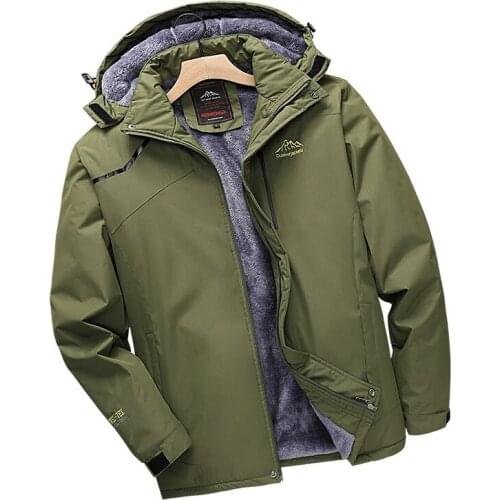 Green Season Hunting Outfit