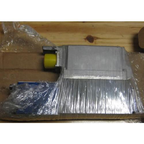 0811403128 4WRPE 6 EA 32SJ-2X/G24K0/A1M