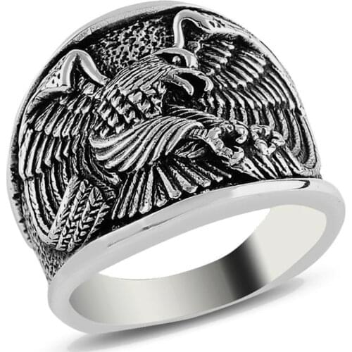 Solid 925 Sterling Silver Eagle in its Shell Mens Ring