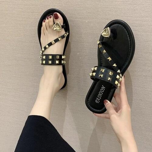 Rivets Crystal Sandals Summer Woman Beach Flip Flops Jelly Shoes PVC Slides Girls Sandals Slip on Flat with Women Studs Slippers