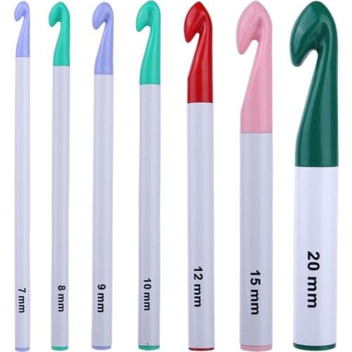 LMDZ 7Pcs/set Plastic Handle Crochet Hooks Set Sweater Knitting Needles Weaving Tools DIY Craft Knitting Needle Supplies 7-20mm