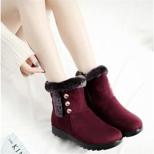 New Plush Winter Boots Women Fashion Warm Flat Platform Snow Boots Ladies Solid Rivet Mid-Calf Zip Botas Mujer Plus Size Booties
