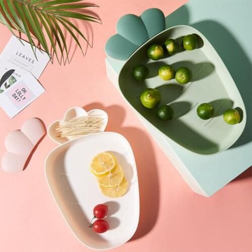 Lovely Carrot Shape Fruits Dishes Candy Snacks Nuts Seeds Dry Fruits Plastic Plates Bowl Breakfast Tray Home Kitchen Supplies