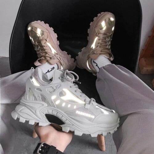 2021 Men Sneakers Outdoor Casual Shoes Trainer Fashion Loafers Breathable Shock Absorption Male Running Shoe Vulcanize Shoes