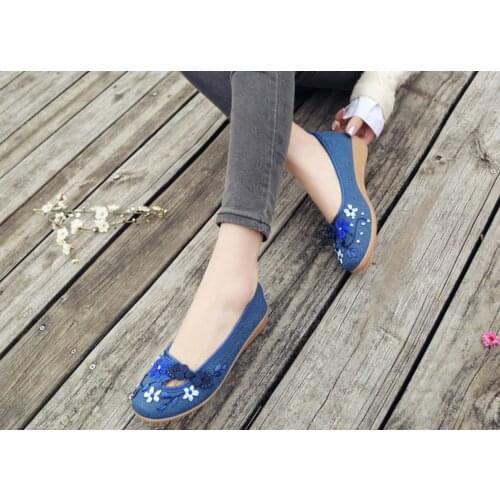 Fashion casual shoes women designer comfortable take a walk outfoor lady famous pattern flowers design