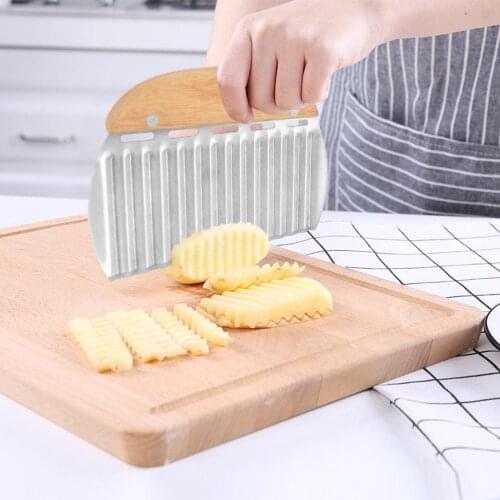 Stainless Steel Potato Chip Slicer Dough Vegetable Fruit Crinkle Wavy Slicer Knife Potato Cutter Chopper French Fry Maker