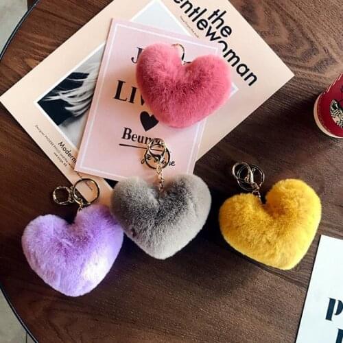 Girl Bag Hang Car Key Ring Pendant Lovely Heart Keychains Womens Pom Poms Faux Rex Rabbit Fur Key Chains Bag Accessories S264