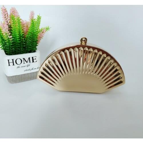 HOt 2021 wholesale good sell Special material jelly bag purse fashion party chain money clutch bag evening