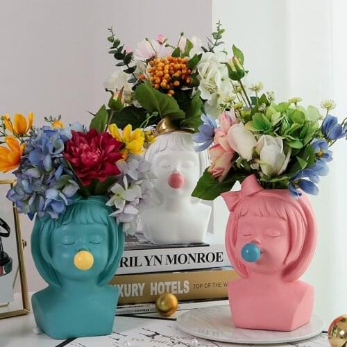 Creative art Portrait sculpture Head vase Bubble Gum Girl Flower vase Flower arrangement accessories Home Decoration