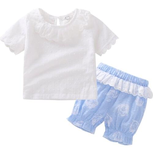 New summer 2021 baby girl white pure cotton lace short-sleeved T-shirt and refreshing blue rose shorts suit