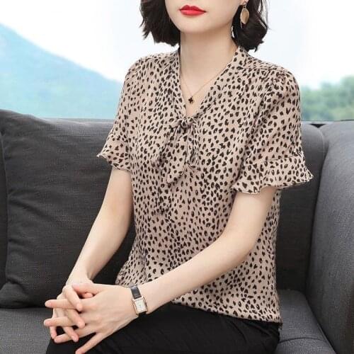 Leopard Women Shirts Short Sleeve Spring Summer Korean Style Loose Blouses Temperament Bow-Knot Print Mujer Blusas Tops MM0928