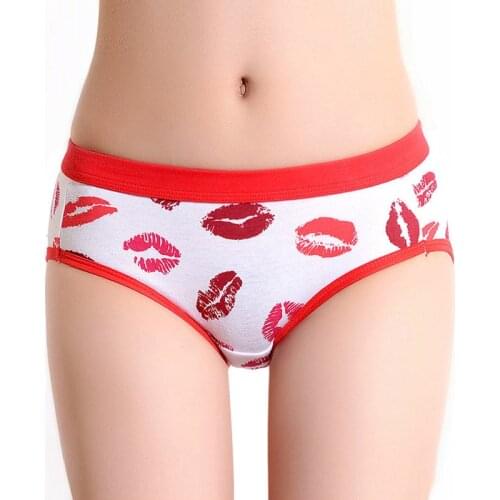 Womens Fashion Sexy Lip Kiss Print Sexy Underwear Good Quality Women Panties Funny Cotton Briefs Cute Girls Breathable Panties