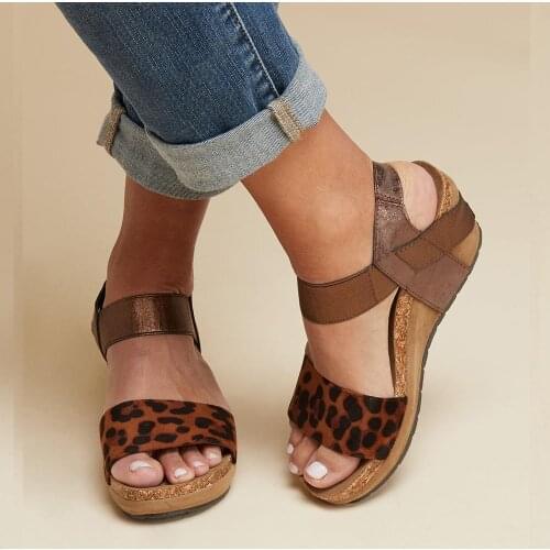Summer new style, versatile womens shoes, comfortable wedge, platform sandals, tide 40-43 Sandals