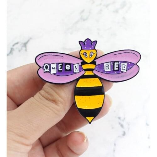 Bee shape brooch purple Queen Bee crown queen bee personality cute animal brooch to girlfriend gift pin Denim shirt jewelry