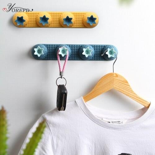 OYOREFD Creative Pineapple Wall Hook Multi-function Key Hanger Clothes Hanger Hook Strong Adhesive Hook Wall Hanging Decor