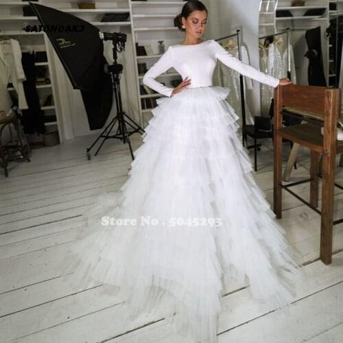 Gorgeous Ball Gown Wedding Dress O-Neck Long Sleeves Tulle Bridal Ruffles Tiered Backless Customize Made Robe De Mariée Vestido