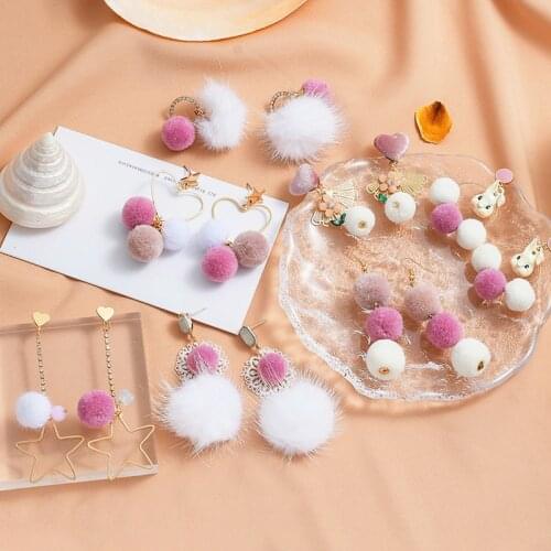 Sweety Pink and White Color Pom-pom Earrings for Girls and Women Cute Rabbit Korean Version Ear Dangler Earrings Jewelry Gifts