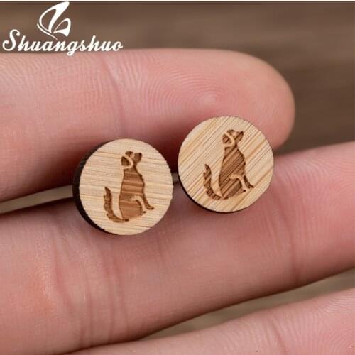 Shuanagshuo New Cute Pet Dog Stud Earrings Wooden Jewelry Golden Retriever Earring Female Piercing Animal Earrings for Women