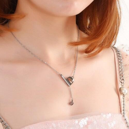 Origin Summer Fashion Gold Color Letter D Pendant Necklace for Women Exquisite Rhinestone Dangle Earings Jewelry Accessories