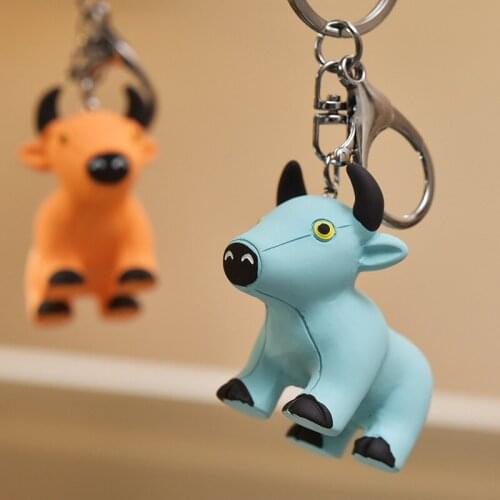 New Arrive Fashion Punk French Bull Cow Keychain PU Leather Key Chain for Women Bag Pendant Jewelry Trinket Mens Car Keyring