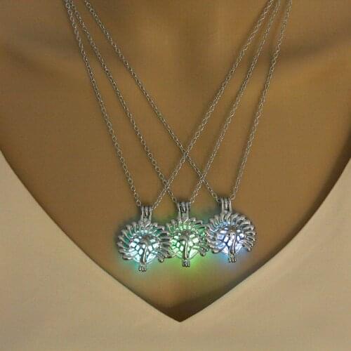 Vintage Glow in the dark Necklace with Silver Color Peacock Shaped Locket Pendant Necklace Glowing Jewelry for Unisex Gift