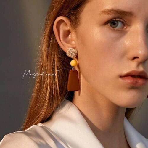 Maison d'amour Dangle Earrings