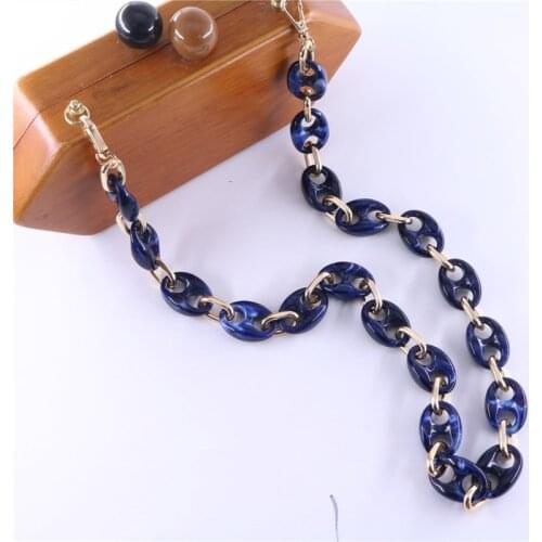 China fashion decorative pig nose design resistance acrylic metal chain for bag /purse meter