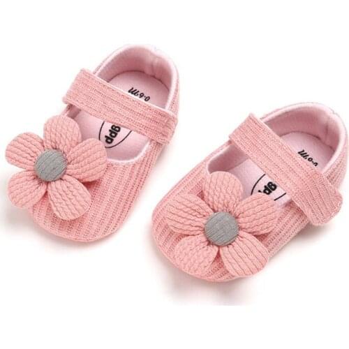 Winter Newborn Baby Shoes Solid color shoes with flowers Soft and comfortable Velcro Toddler girls Shoes