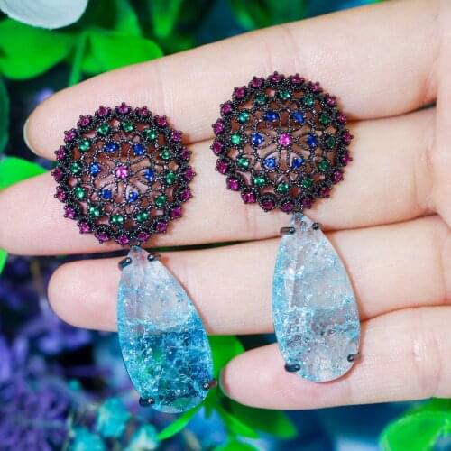 CWWZircons Broken Ice Blue Cubic Zirconia Luxury Elegant Round Flower Drop Earrings for Women Vintage Wedding Prom Jewelry CZ726