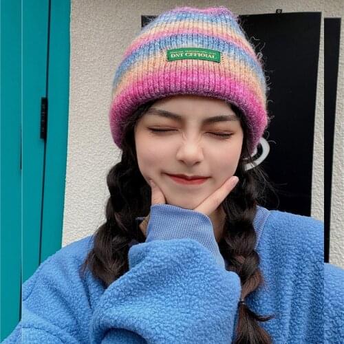 New Rainbow Candy Color Autumn and Winter Gradient Hat Womens Knitted Earmuffs Woolen Hats Warm Soft Fashion Beanie Men Cap