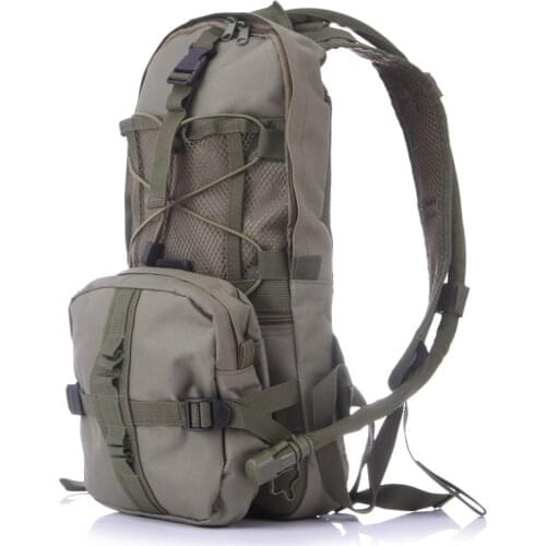 Multi-functional Cycling backpack Water Bag Back, Contains 2.5L Water Bag Sports Outdoor Camouflage A4516