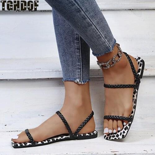 Two Wearing Women Sandals Slides Weave Fashion Brand Leather Flat Sandals Outdoor Casual Flip Flops TGHDOF35- 43