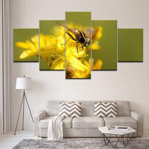 Canvas Paintings Wall Art Pictures Home Decor Print On Canvas Bee On Yellow Flower 5 Pieces Modular Giclee Artwork frame