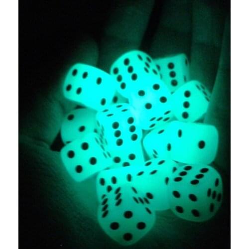 4pcs 14mm Fillet Black Luminous Dice 6 Sided Noctilucent Dice Boardgame Nightclub Bars Dedicated Entertainment Dice Wholesale