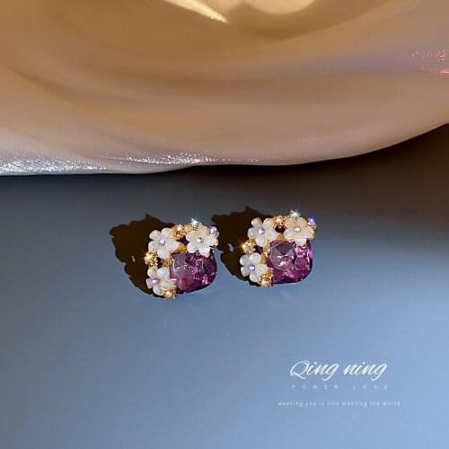 Fashion Flower Rhinestone Earrings for Women New Stud Earrings Delicate Jewelry Female Zircon Ear Studs Student Sweet Earrings