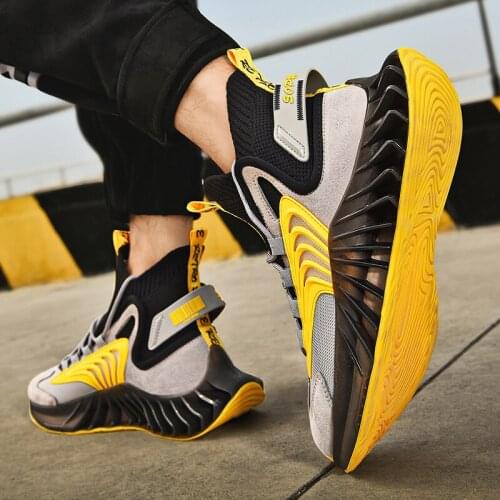 2021 Trend Breathable Men Running Shoes New Blade Cushioning Sports Shoes High Top Walking Jogging Training Gym Shoes Zapatillas