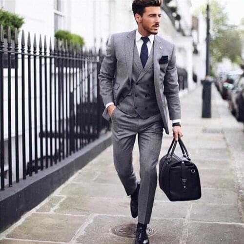 Handsome Grey Three Pieces Mens Suits Notched Lapel Slim Fit Two Button Wedding Tuxedos Customized Blazer and Pants