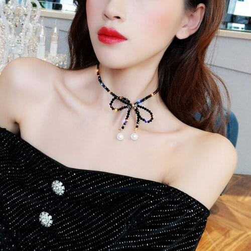 New Fashion Simulated Crystal Black Beads Choker Necklace Butterfly Bow Pearl Pendant Necklace 2019 Gold Color Clavicle Chain