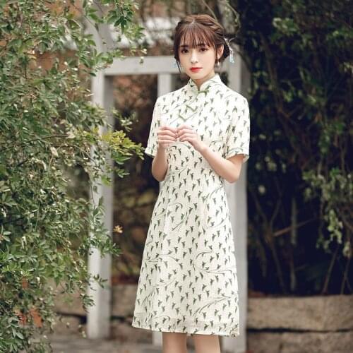 2021 New Vintage Chinese Style Traditional Casual Short Sleeve Qipao Women Summer Green Print Cheongsam Plus Size M-3XL