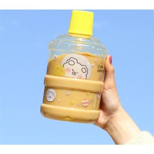 Creative Students Water Bottle Cute Bear Bucket Plastic Bottles Outdoor Sport Drinking Water Bottles Portable Large Capacity Cup