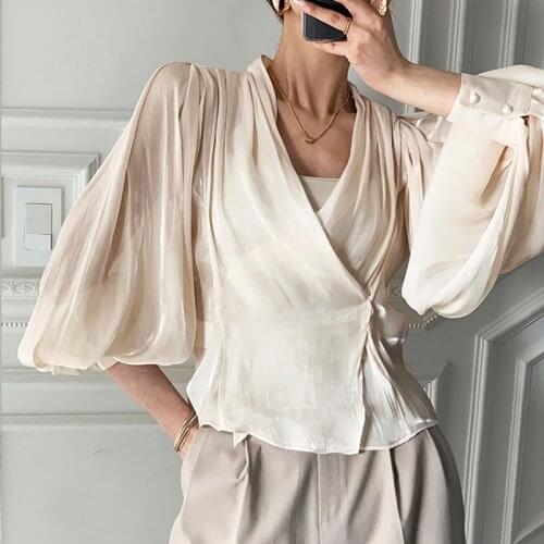 Korean Women Shirts Blouses Spring Lantern Long Sleeve Chiffon Shirt Slim Waist Blouse Elegant V Neck Loose Women Tops 14943