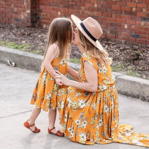 Mommy and Me Matching Sundress Summer Print Mum Daughter Dresses Family Play Outfits Kids Clothes Girls 1 To 9 Years New Look
