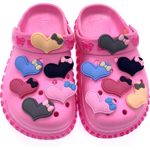 10PCS Loveley Shoes Charms Heart Shoes Decoration Silicone Soft Croc JIBZ Buckle Accessories Wristband DIY Girls BB Party Gifts