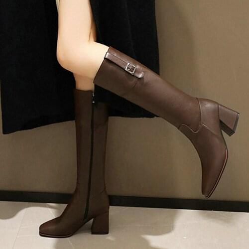 2021 Women Knee High Boots Square Root Side Zipper Rider Boots Ladies Winter Round Toe High Boots Buckle Decorative Boots