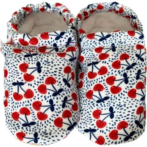 Unisex baby shoes first shoes baby walker toddler first walker baby girl and boy soft sole baby shoes knit booties anti slip