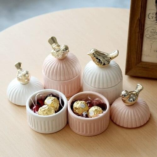 European Ceramic Bird Candy Box Fine Jewelry Necklace Earrings Storage Box Home Candy Cans Food Storage Container Home Ornaments